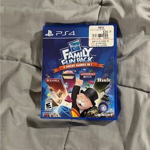 Hasbro Family Fun Pack (Sony PlayStation 4, 2015) - Excellent Condition!!!